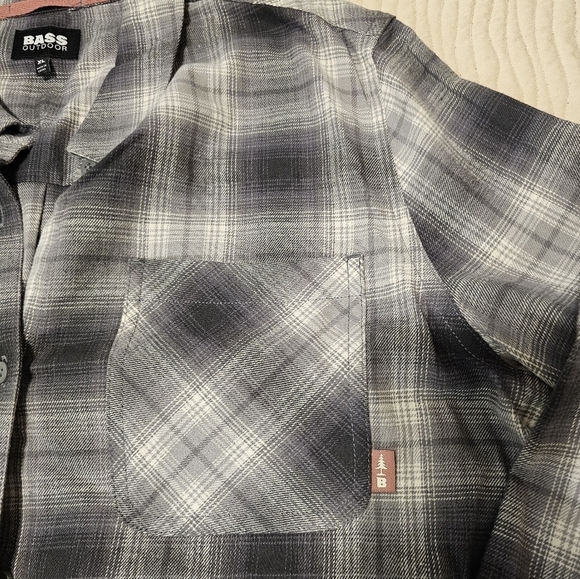 Bass Flannel XL - Picture 6 of 10
